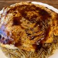 Smile333's cooksnap of when they made フライパン2つで広島風お好み焼き.