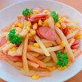 ☆３匹の子ぶた☆'s cooksnap of when they made じゃがいもコーンポークビッツのバター炒め.