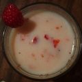 inLondon's cooksnap of when they made 簡単いちごミルク！！.
