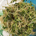 fuuchyan＊'s cooksnap of when they made ✿簡単♪豆苗と もやしのサラダ✿.