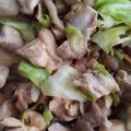 やみっぺ's cooksnap of when they made ☆キャベツとしめじの鶏肉マヨ醤油炒め☆.