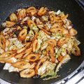 クックPOT0IY☆'s cooksnap of when they made キャベツとちくわの甘辛丼。.