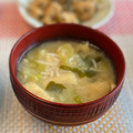 ちゃぴ♥'s cooksnap of when they made 油揚げと長ネギとわかめのお味噌汁.
