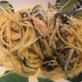 ♪でこ♪'s cooksnap of when they made ✽簡単♡絶品✨鮭ときのこのクリームパスタ.