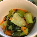 ♪でこ♪'s cooksnap of when they made チンゲン菜と人参のナムル風炒めもの.