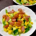 ☆あいちゃん's cooksnap of when they made お好みのサラダにソーセージをのせて♪.