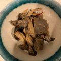 おかすんよ's cooksnap of when they made 霜降りひらたけとこんにゃくのピリ辛炒め.