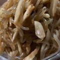 MULA's cooksnap of when they made ご飯に良く合う♪舞茸と白滝の甘辛いため.