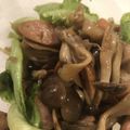 yuukaokd's cooksnap of when they made 温玉のせ♪きのこベーコンレタスのサラダ.