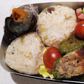 eiyoushi's cooksnap of when they made 簡単！美味！山ふきと油揚げの炊き込みご飯.