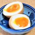 ヒソカ★ナニカ's cooksnap of when they made 煮ないでほっとく煮卵★粉末ソース活用.