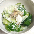 クックGB6431☆'s cooksnap of when they made きゅうりと鮭フレークのサラダ.
