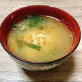 のんべぇヒロ's cooksnap of when they made 栄養の一杯☆ニラと丸ごと卵の味噌汁.