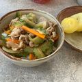 na_lolb's cooksnap of when they made 旦那も絶賛★ゴーヤ豚丼♪.