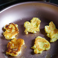かすてら１２'s cooksnap of when they made 簡単おつまみ♪ふわふわカレーはんぺん揚げ.
