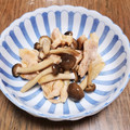 cosakin's cooksnap of when they made 鶏ももとしめじの甘煮.
