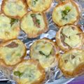 urakaho's cooksnap of when they made 簡単アレンジ☆枝豆チーズのミニピザ.