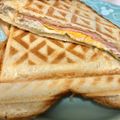 ムーヒツジ's cooksnap of when they made むっちゃん万十風ハムエッグ☆ホットサンド.