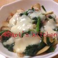 papikun's cooksnap of when they made ほうれん草炒めチーズ焼き.