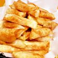 ゆまつは's cooksnap of when they made 餃子の皮で♪チーズスティック.