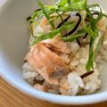 ☆ayumikan☆'s cooksnap of when they made 塩鮭と塩昆布で☆安い・簡単まぜご飯.
