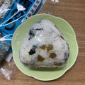 ☆あいちゃん's cooksnap of when they made 野沢菜としらす干しのおにぎり.