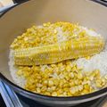 ゆのはな's cooksnap of when they made バーミキュラで『とうもろこしご飯』.