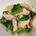 caruga's cooksnap of when they made シャキ小松菜とやわらか胸肉のニンニク炒め.