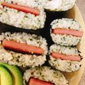 日系スーパーの住人's cooksnap of when they made ハワイ風！スパムとふりかけのおにぎらず.