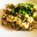tumitumiki's cooksnap of when they made 生米から！簡単本格まいたけリゾット.