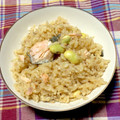 わたさな2016's cooksnap of when they made 新しょうがと塩鮭の炊き込みご飯.