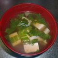 こじぴー's cooksnap of when they made レタス・えのき・豆腐のコンソメスープ.
