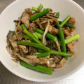 caruga's cooksnap of when they made 歯ごたえ最高！にんにくの芽と豚肉の炒め.