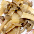 つまみ好き呑兵衛's cooksnap of when they made 長いもときのこのバターしょうゆ炒め.