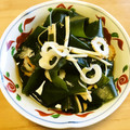 さすらい's cooksnap of when they made わかめと夏野菜の酢の物.