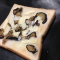 クックM6DK2O☆'s cooksnap of when they made 簡単お漬物トースト.