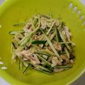 ぱにぱる's cooksnap of when they made サラダチキンときゅうりの中華和え.