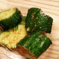 okashilove's cooksnap of when they made 志学のおだしdeきゅうりのカクテキ風.