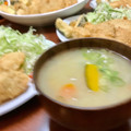 Superlittleboo's cooksnap of when they made かぼちゃと玉ねぎと人参のお味噌汁.