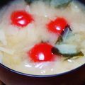 ﾋﾟﾛﾐ♡'s cooksnap of when they made 冷凍プチトマトの味噌汁.