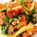 KAORULALA's cooksnap of when they made ご飯が進む、絹揚げとニラのピリ辛炒め。.