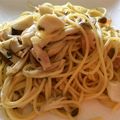けいごろごろ's cooksnap of when they made 簡単松茸お吸い物で和風きのこスープパスタ.