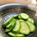 Superlittleboo's cooksnap of when they made 昆布茶で＊きゅうりの漬物.
