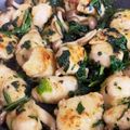 ぺこえり。's cooksnap of when they made 簡単 子供が喜ぶ 鳥胸肉のバタぽん焼き.