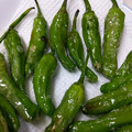 ここあおらぶ's cooksnap of when they made おつまみにししとう◇揚げて塩だけ.