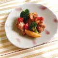 yesmama's cooksnap of when they made ブロッコリーとじゃが芋と鶏もも肉中華炒め.