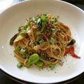 White_Bear's cooksnap of when they made 辛旨‼︎辛ラーメン アレンジ 焼きそば.