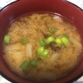 クックM96XDX☆'s cooksnap of when they made 鰹節タップリ玉ねぎのお味噌汁。.