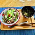 komutatata's cooksnap of when they made 鯖おろし丼　梅わさび風味　～鯖水煮缶使用.