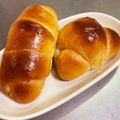 みくままけい's cooksnap of when they made 外はカリッ♪中はモチモチ♪バターロール♪.